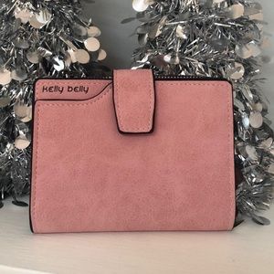 NEW 💗Wallet💗 kelly belly
